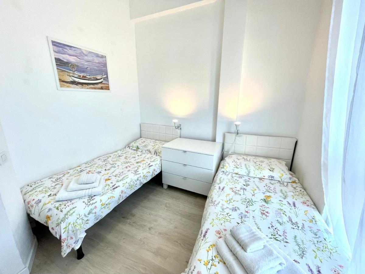 Villa Poetto Beach By Home And Experience , Cagliari, Poetto Exterior foto