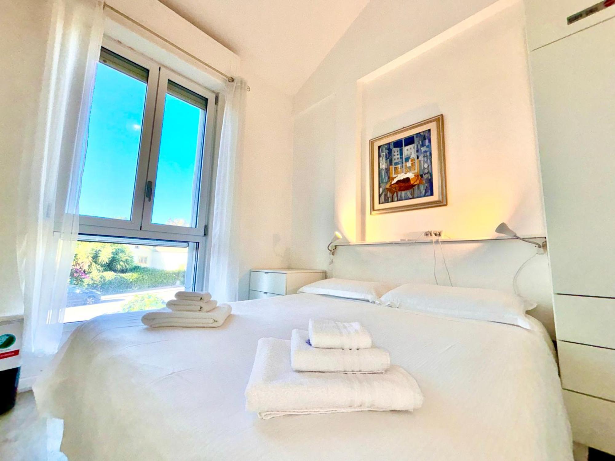 Villa Poetto Beach By Home And Experience , Cagliari, Poetto Exterior foto